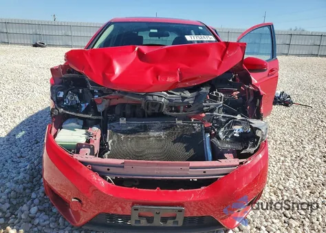 2016 Honda Fit Ex z USA, uszkodzony, nr VIN JHMGK5H75GX046429